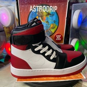 🆕 Air Jordan 1 Nova XX Bred Toe - Size: 9